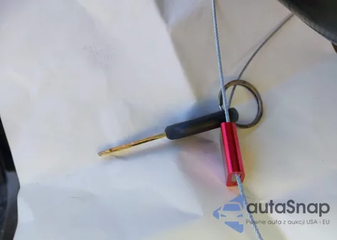 2005 Mercury Mariner Convenience z USA, uszkodzony, nr VIN 4M2YU56Z85DJ28734